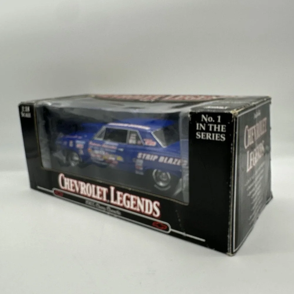 ERTL 29468P Chevrolet Legends 1965 Chevelle Strip Blazer III 1/18 Car 1of 1008